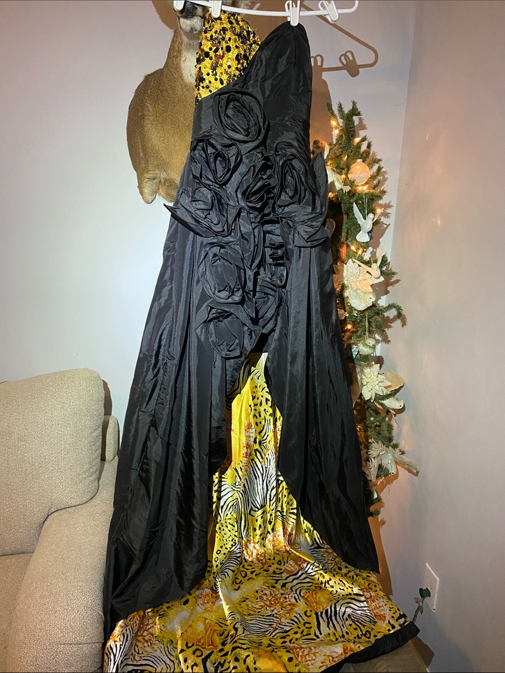KEEPSAKE the Label Black and Yellow Strapless Rosette Evening Gown